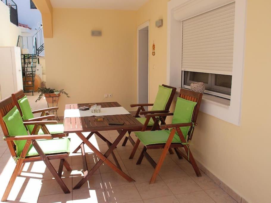 Casa Nostra Volos Esterno foto